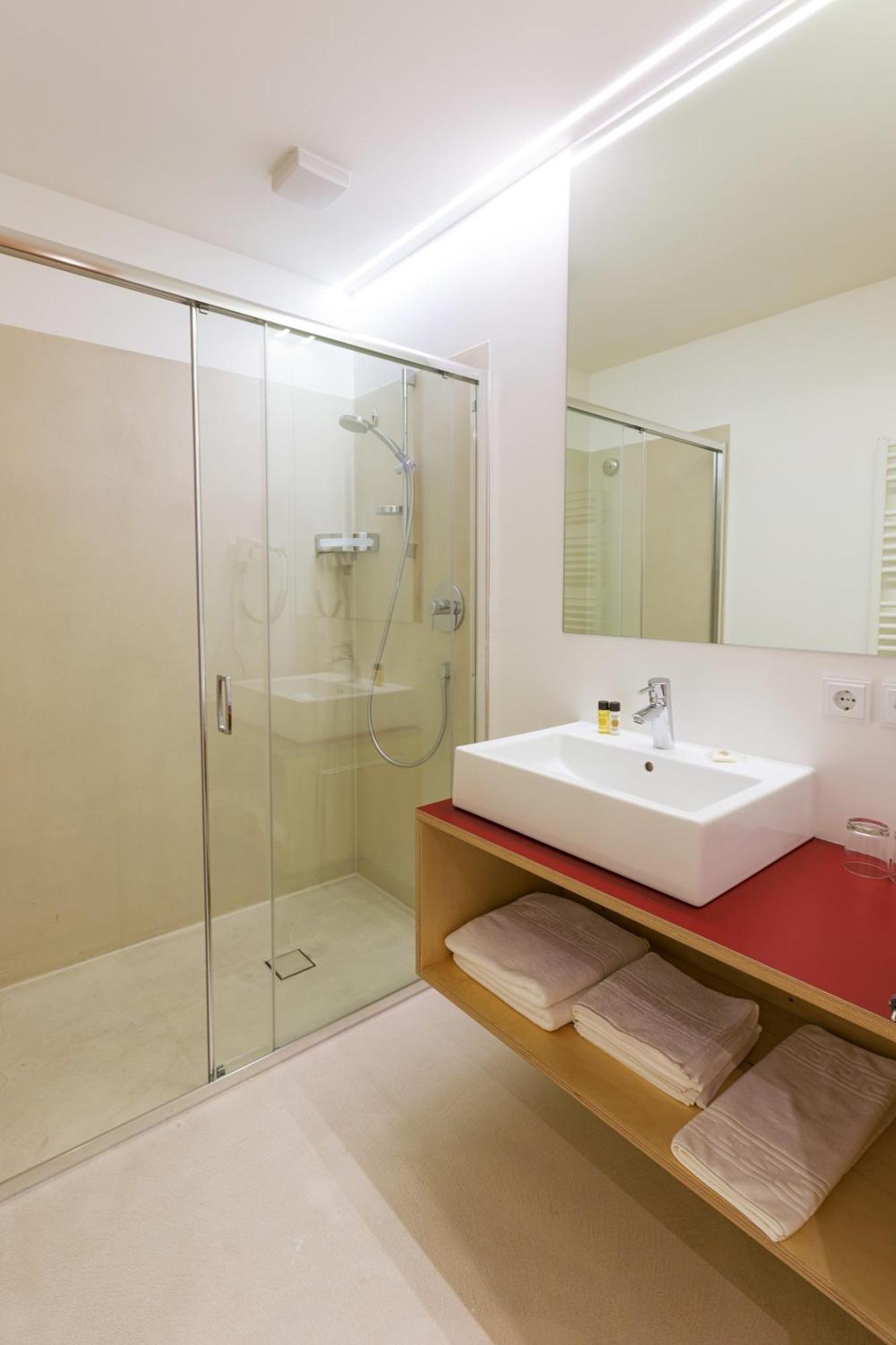 Kleinkunsthotel Натурно Номер фото