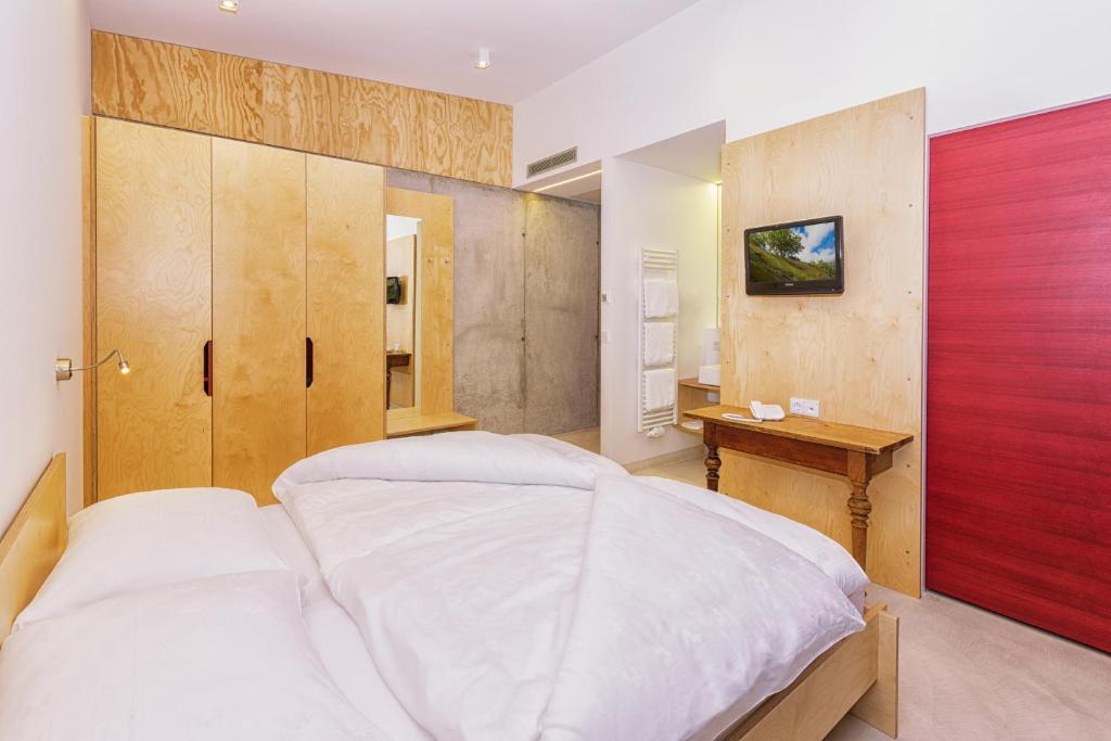 Kleinkunsthotel Натурно Номер фото